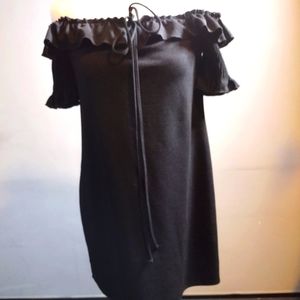 Zara Off the Shoulders ruffle short sleeves size medium black dress